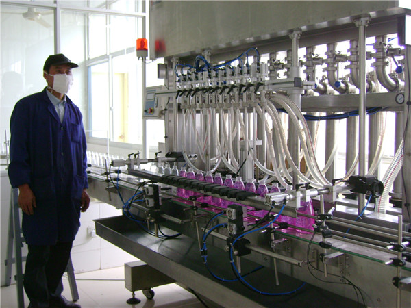 chai làm đầy chất lỏng